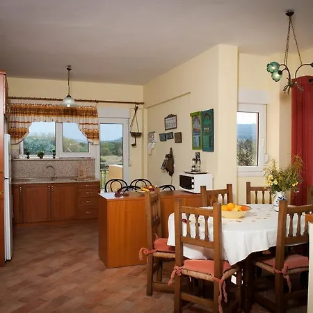 Beach Villa Kalavarda